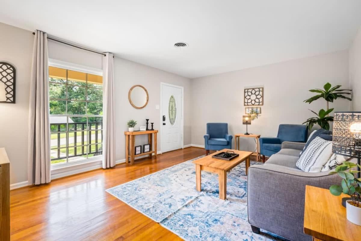 20 Mins To Downtown - Relaxing Rambler Villa Mobile Bagian luar foto