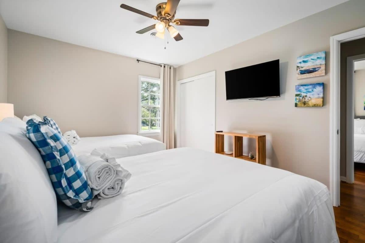 20 Mins To Downtown - Relaxing Rambler Villa Mobile Bagian luar foto