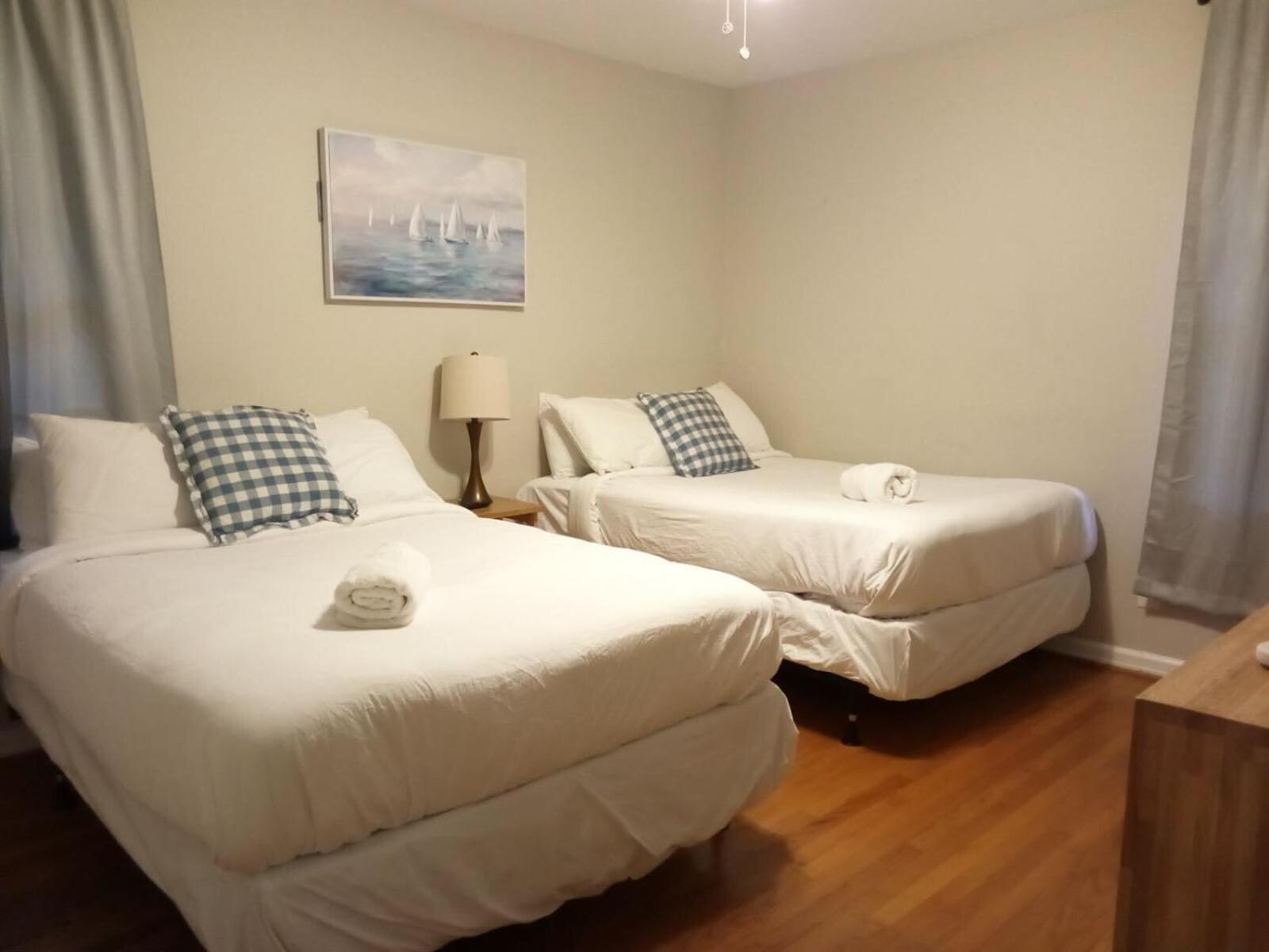 20 Mins To Downtown - Relaxing Rambler Villa Mobile Bagian luar foto